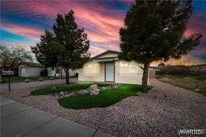3725 N Moore Street, Kingman, AZ 86409
