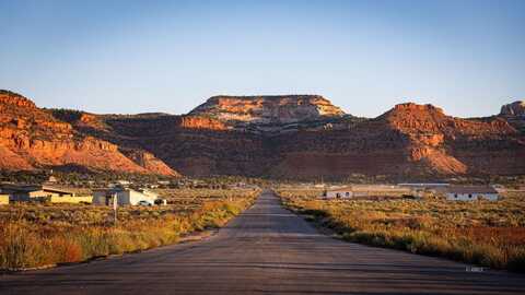 Summer CIR, Kanab, UT 84741