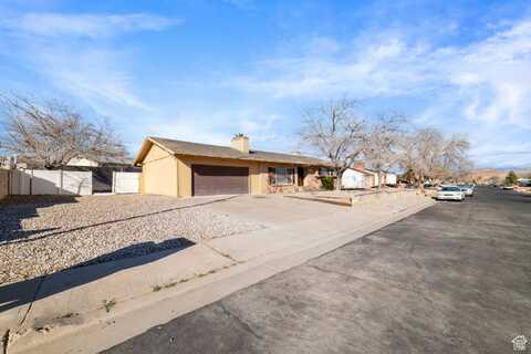 2071 E 575 N, Saint George, UT 84790
