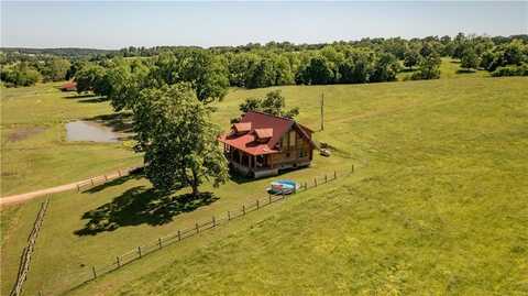 13775 Rocky Comfort RD, Gentry, AR 72734