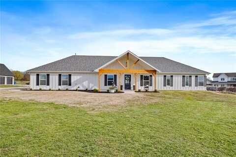 1050 NW Daniels RD, Bentonville, AR 72713