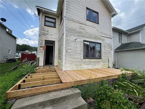 19 W Terrace Ave, New Castle, PA 16102