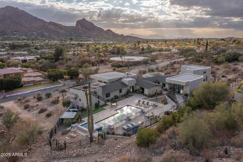 5826 E Indian Bend Road, Paradise Valley, AZ 85253