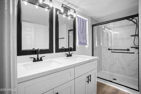 6201 W ACOMA Drive, Glendale, AZ 85306