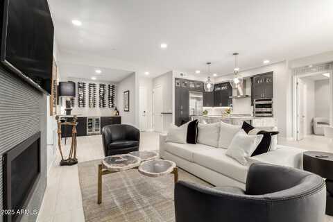 5250 E DEER VALLEY Drive, Phoenix, AZ 85054