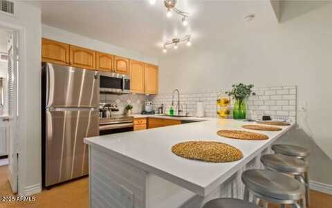 8055 E THOMAS Road, Scottsdale, AZ 85251