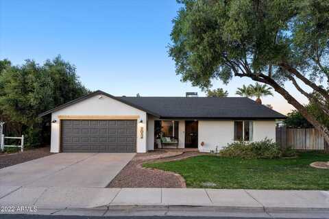 2034 W Pampa Circle, Mesa, AZ 85202
