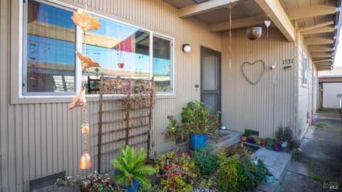 1531 1533 Camden Court, Santa Rosa, CA 95405