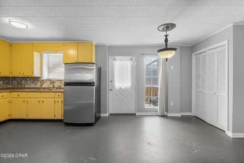22107 Bataan Avenue unit: B, Panama City Beach, FL 32413
