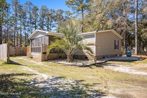 9101 Shady Forest Drive SW, Calabash, NC 28467