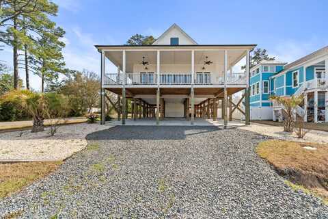 1507 E Yacht Drive, Oak Island, NC 28465
