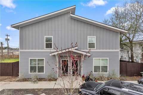 1014 Foster, College Station, TX 77840