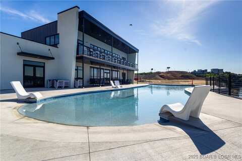 100 Blue Heron Hill, Lake Ozark, MO 65049