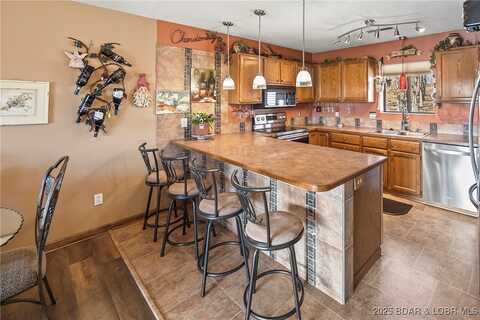 28 Eleven West Court, Sunrise Beach, MO 65079