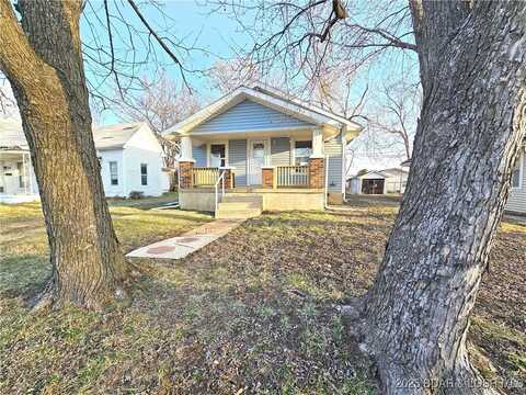 209 3rd Street, Eldon, MO 65026