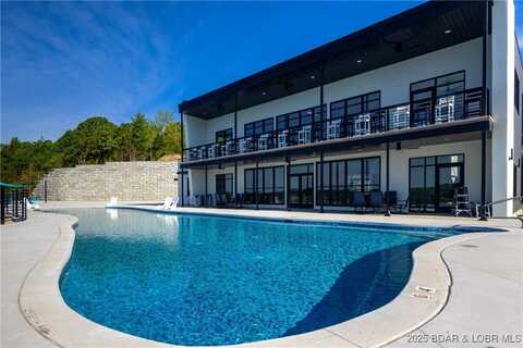 100 Blue Heron Hill, Lake Ozark, MO 65049