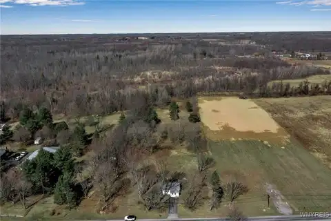 10840 Miland Road, Clarence, NY 14032