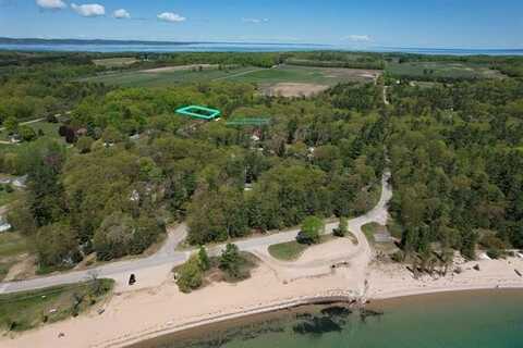 18961 TRAVERSE STREET, PENINSULA TWP, MI 49686