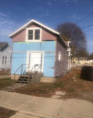 162 HARRISON STREET, MANISTEE, MI 49660