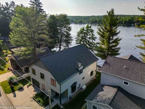 5569 FRONT STREET, NEWAYGO, MI 49337