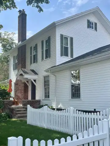 2527 SHERWOOD STREET SW, BYRON CENTER, MI 49315