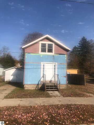 162 HARRISON STREET, MANISTEE, MI 49660