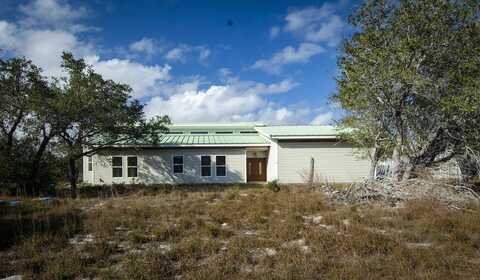 901 Weeping Willow, Rockport, TX 78382