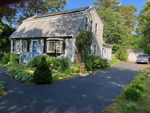 311 Hooppole Road, Mashpee, MA 02649