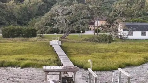 209 Shore Road, Newport, NC 28570