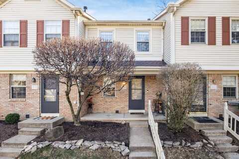500 Foxtrail Circle E, Westerville, OH 43081
