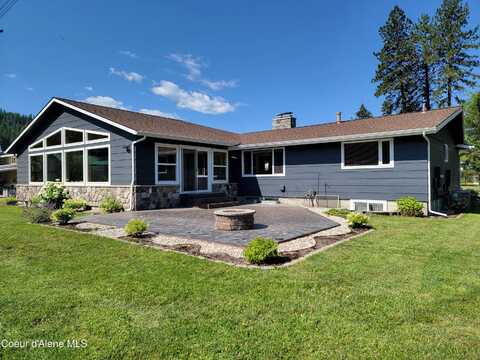 307 Woodland Dr, Pinehurst, ID 83850