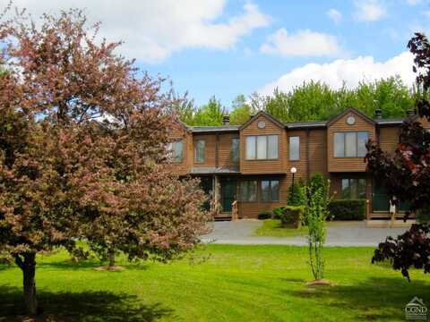 35 Quads Way, Windham, NY 12496