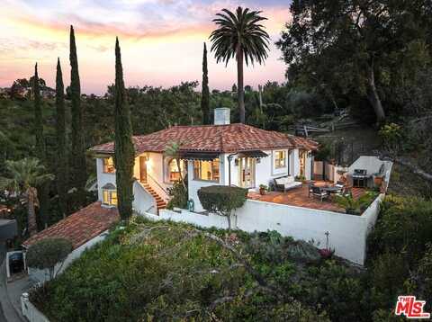14878 Round Valley Dr, Sherman Oaks, CA 91403