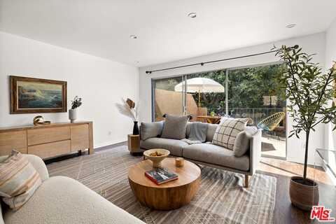 1890 S Cochran Ave, Los Angeles, CA 90019