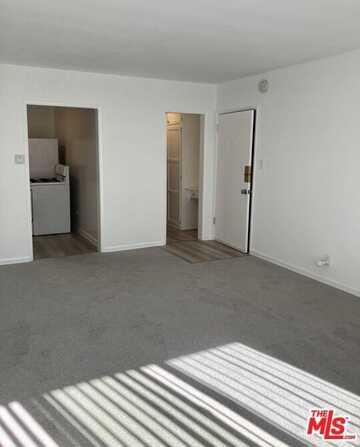 1736 N Garfield Pl, Los Angeles, CA 90028
