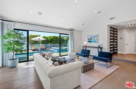 2170 Mount Olympus Dr, Los Angeles, CA 90046