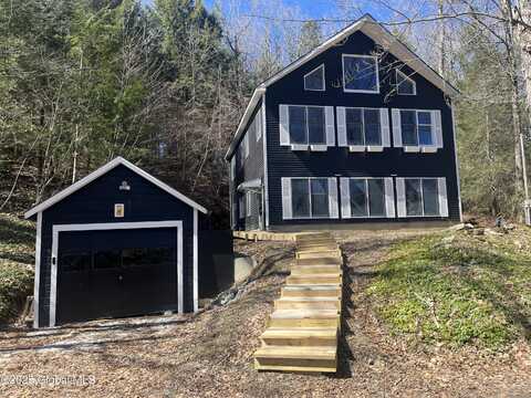 105 McNamee, Canaan, NY 12029