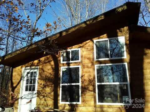 2200 Walnut Creek Road, Marshall, NC 28753