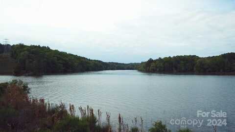 3111 Catawba Road unit: 8, Great Falls, SC 29055