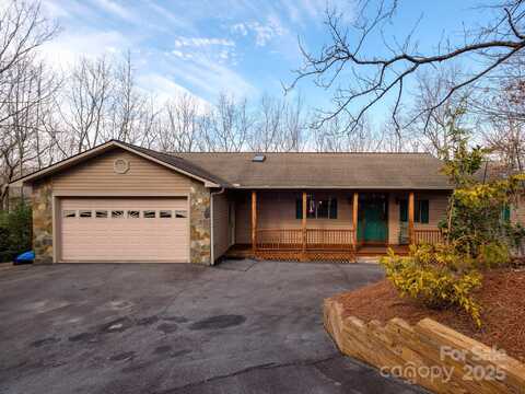 100 Utsonati Lane, Brevard, NC 28712
