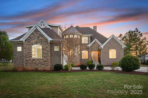 121 Dabbling Duck Circle, Mooresville, NC 28117