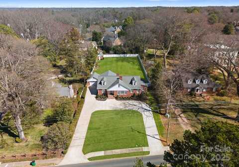 2701 Sharon Road, Charlotte, NC 28211