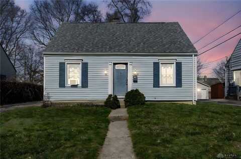 2215 Farmside Drive, Dayton, OH 45420