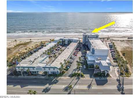935 S Atlantic Avenue, Daytona Beach, FL 32118