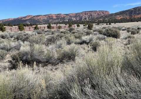 2675 E Paunsagunt Cliffs Dr, Hatch, UT 84735