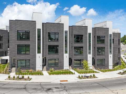 1201 Center Street, Des Moines, IA 50309