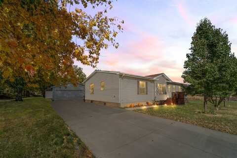 206 & 208 E Minerva Street, Albion, IA 50005