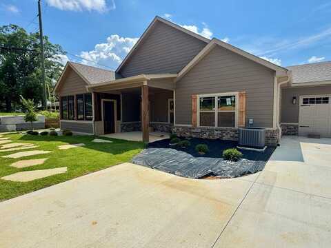 84 Maddox Lane, CHATSWORTH, GA 30705