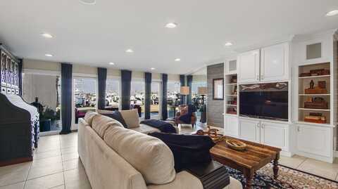 4726 Bay point Road, Panama City Beach, FL 32408