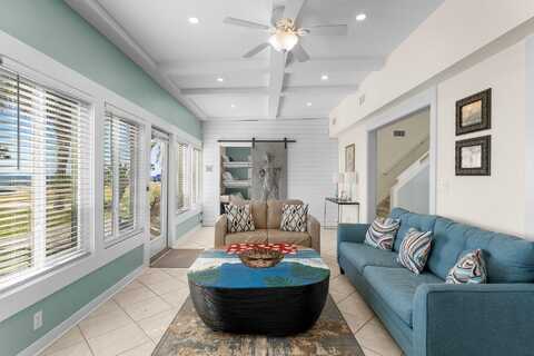 312 Highway 98, Mexico Beach, FL 32456